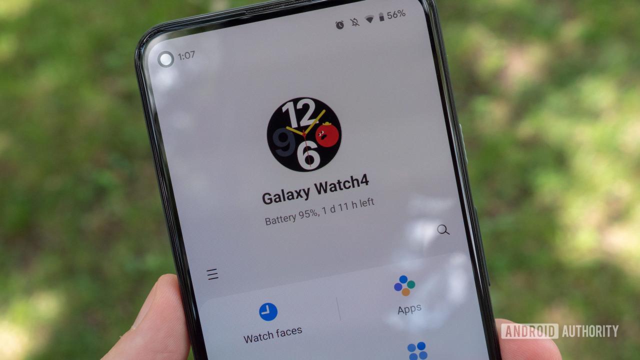 Un Google Pixel 5a muestra la aplicación Galaxy Wearable.